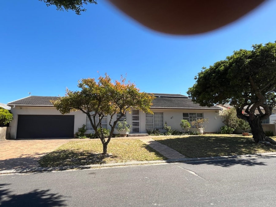  Bedroom Property for Sale in Tygerdal Western Cape